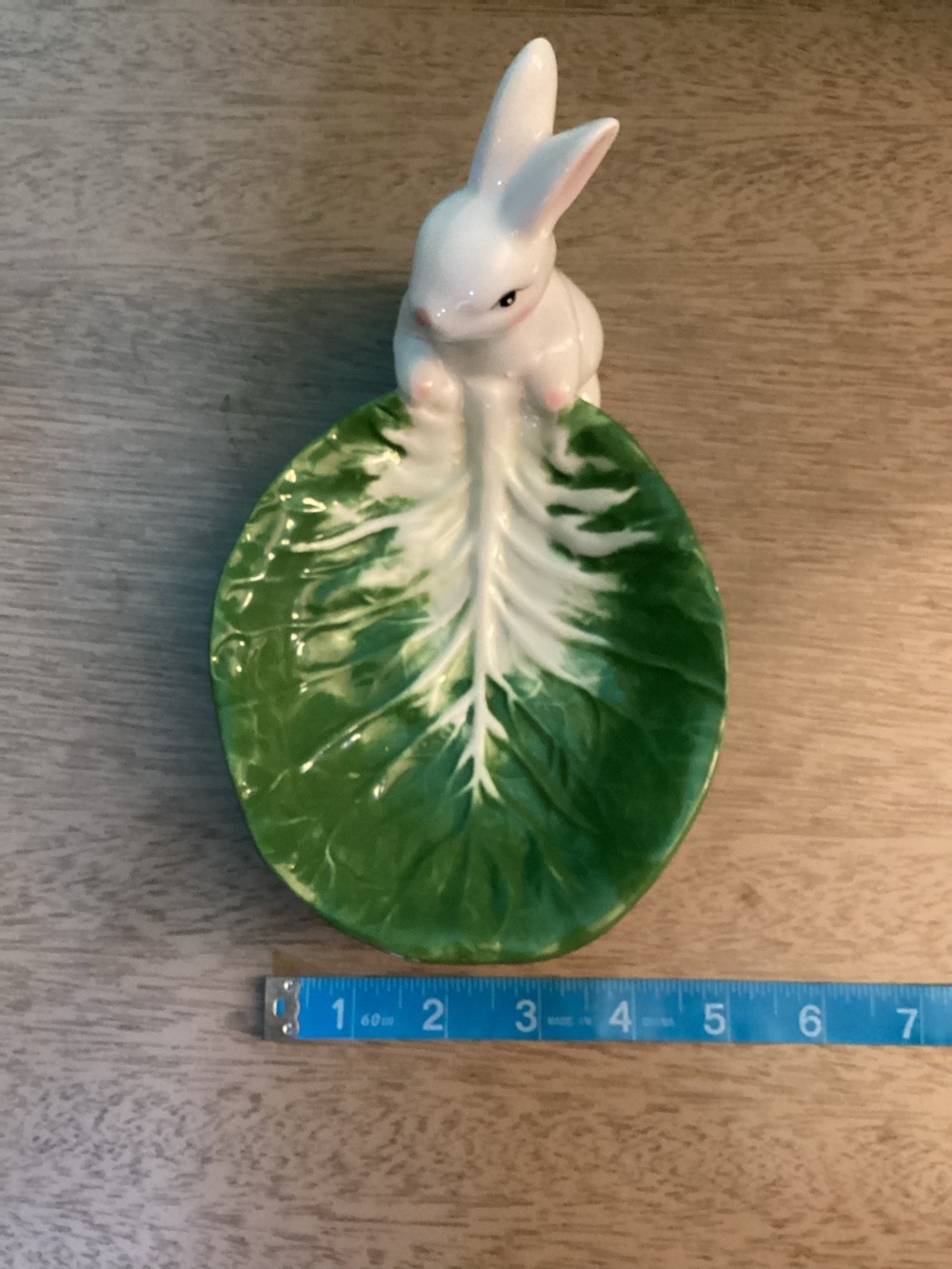 Easter Bunny Rabbit Candy Dish Bowl Cabbage Leaf - Picture 10 of 11